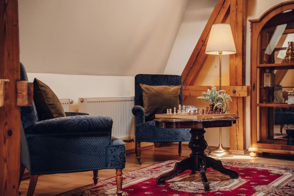 Magnificent Historical Penthouse In The Heart Of Lejlighed *